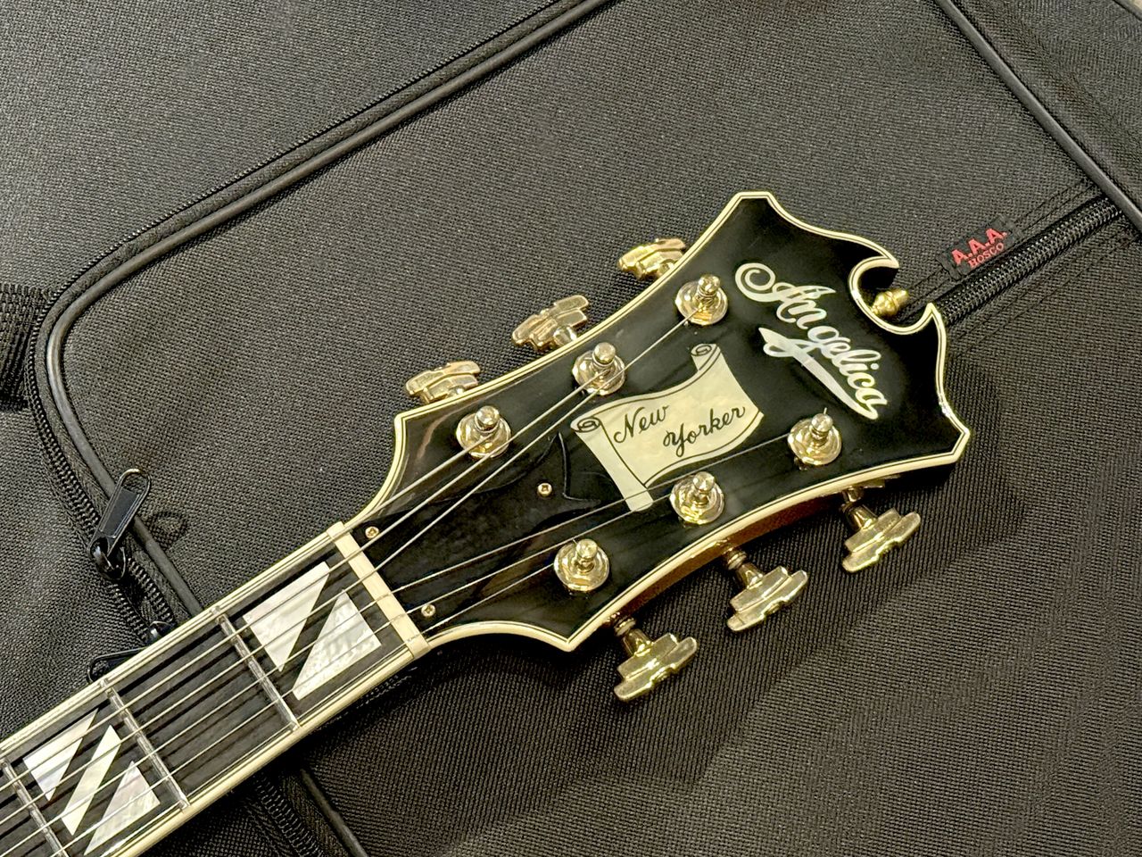 D'Angelico Angelica New Yorker（中古）【楽器検索デジマート】