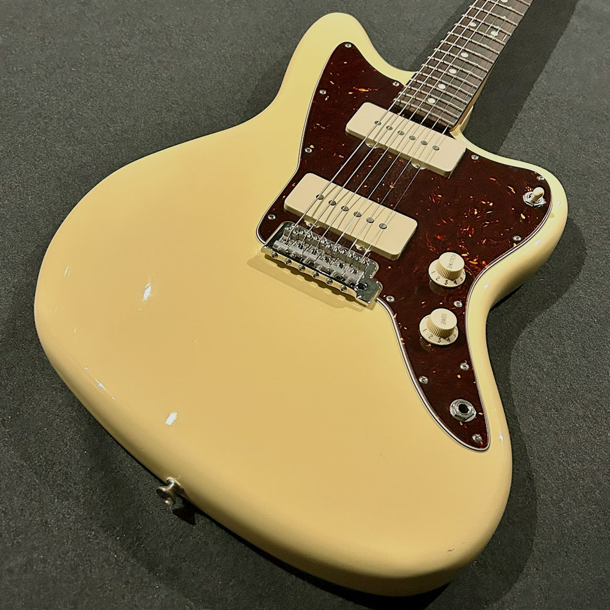 Fender American Performer Jazzmaster Vintage White（中古）【楽器