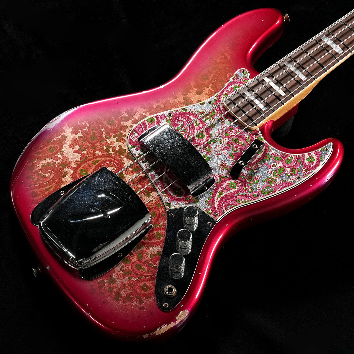 Fender Custom Shop Limited Edition Jazz Bass Relic Pink