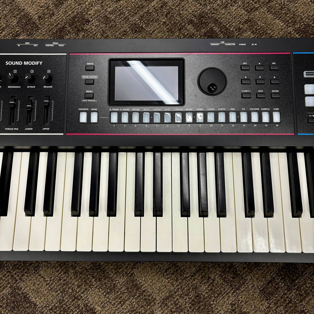 Roland JUNO-D8【現物写真】（中古/送料無料）【楽器検索デジマート】