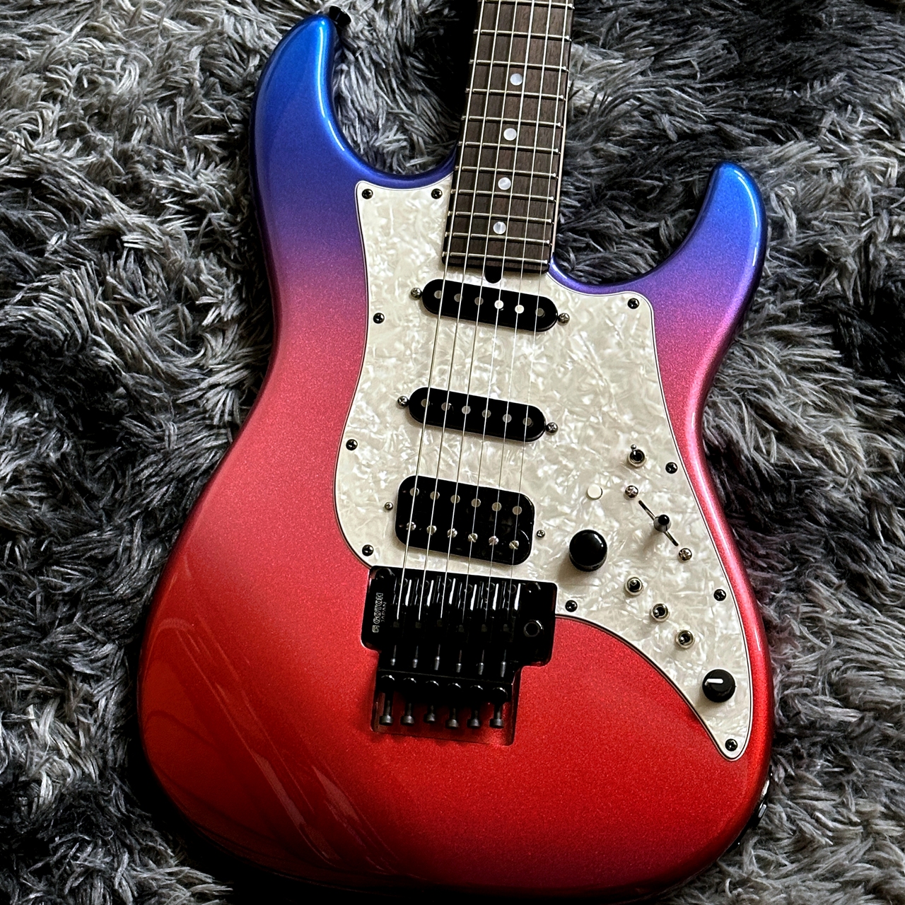 James Tyler Japan Studio Elite Locking Bridge Metallic Jimburst