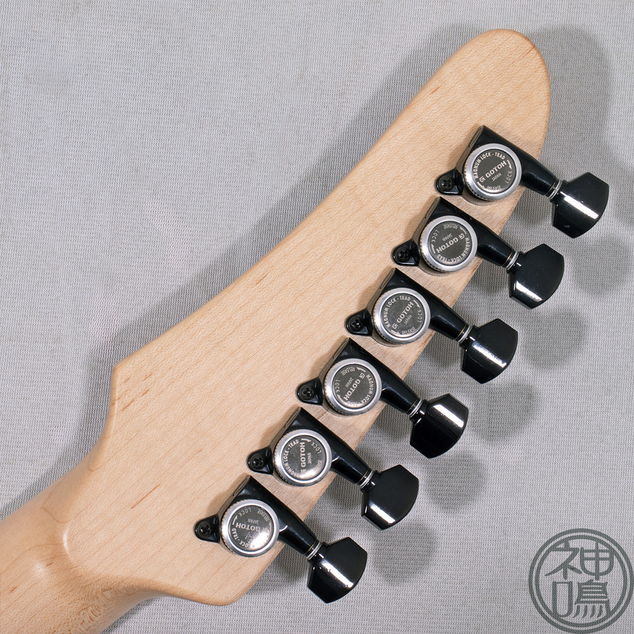 Performance Performance CORSAIR / Red-White Line 【John Frusciante