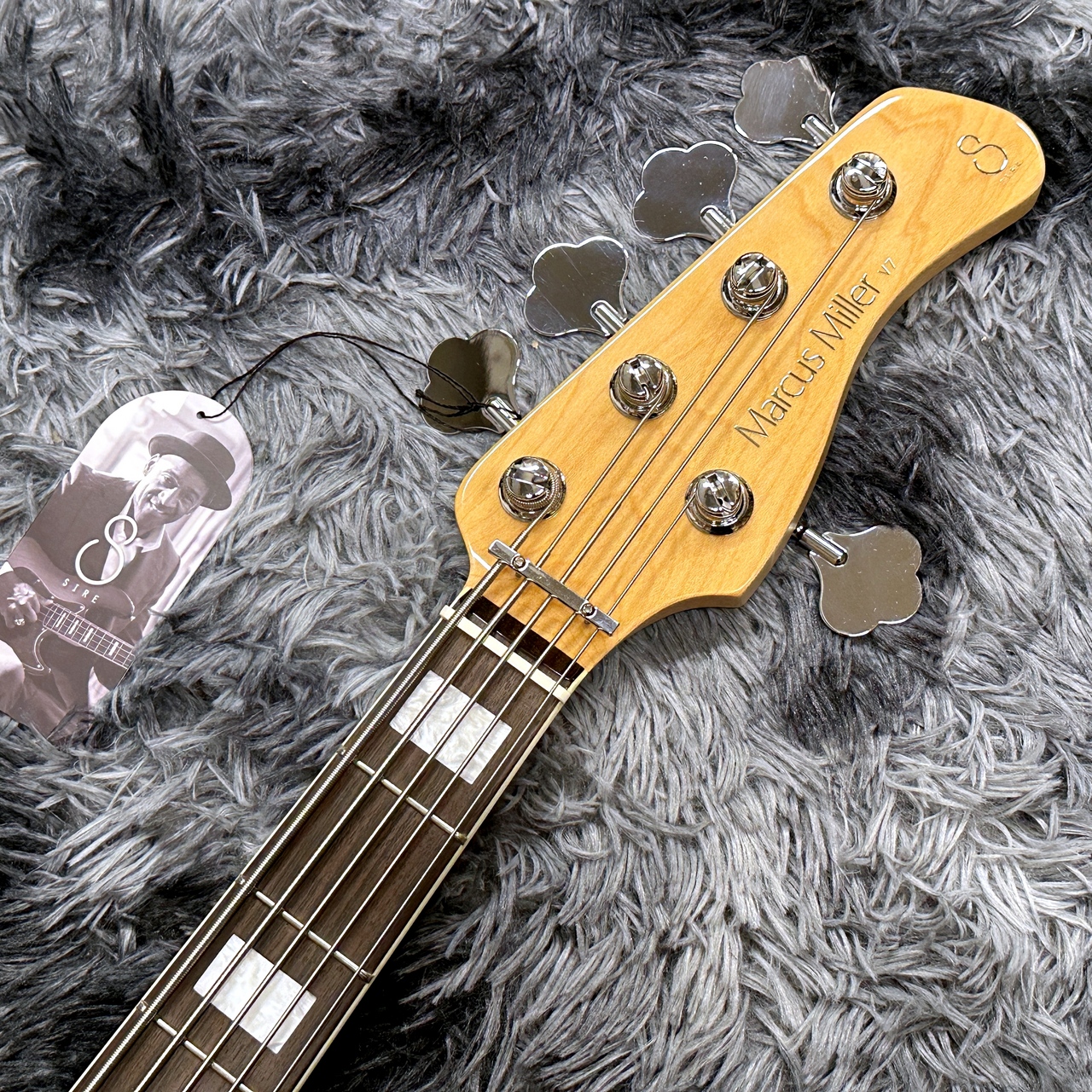 Marcus Miller Sire (サイヤー)V7 エレキベース Sire Marcus Miller V7 Alder 5st BK (Black) -2nd Generation