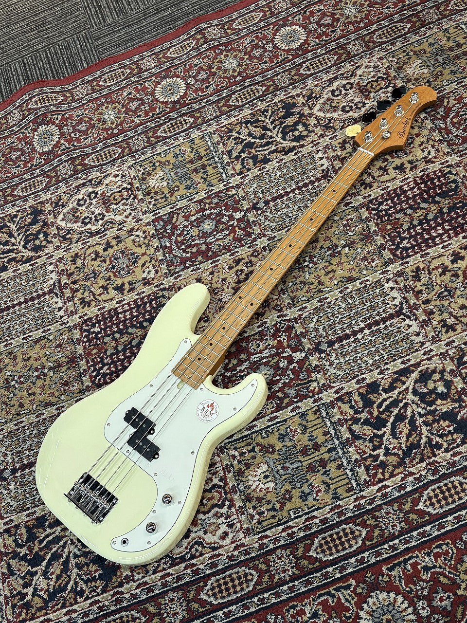 Bacchus BPB-1DX RSM/M - OWH (Olympic White) -（新品）【楽器検索