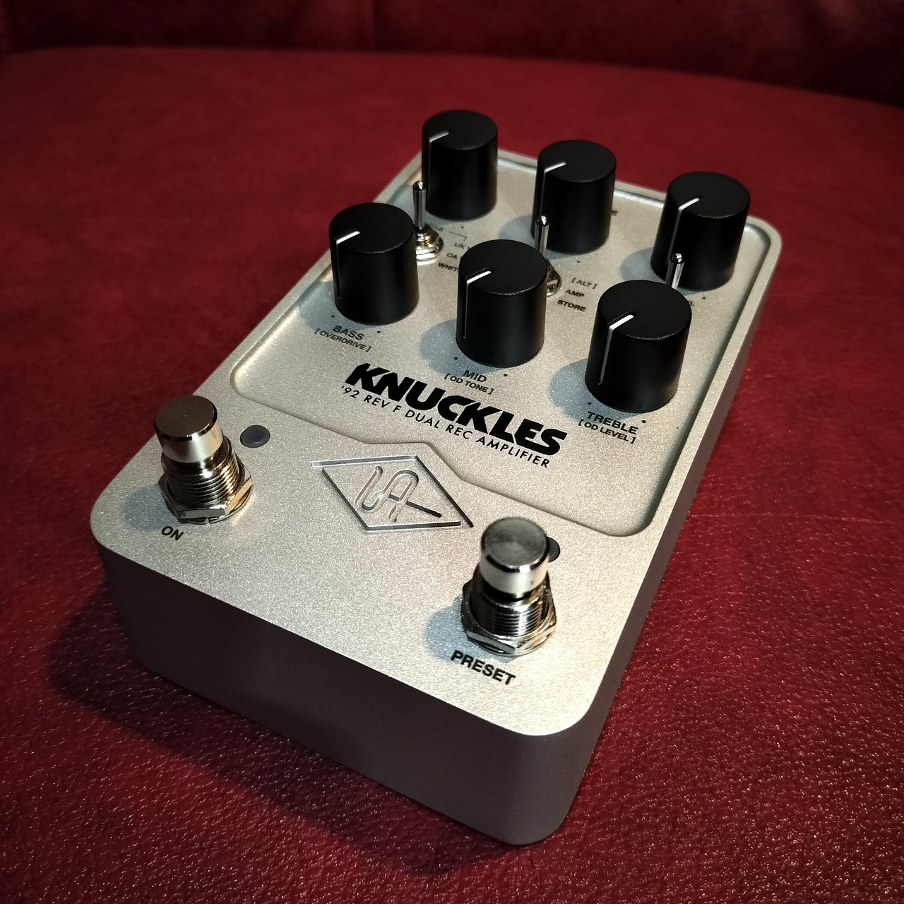 Universal Audio UAFX Knuckles '92 Rev F Dual Rec Amplifier（中古