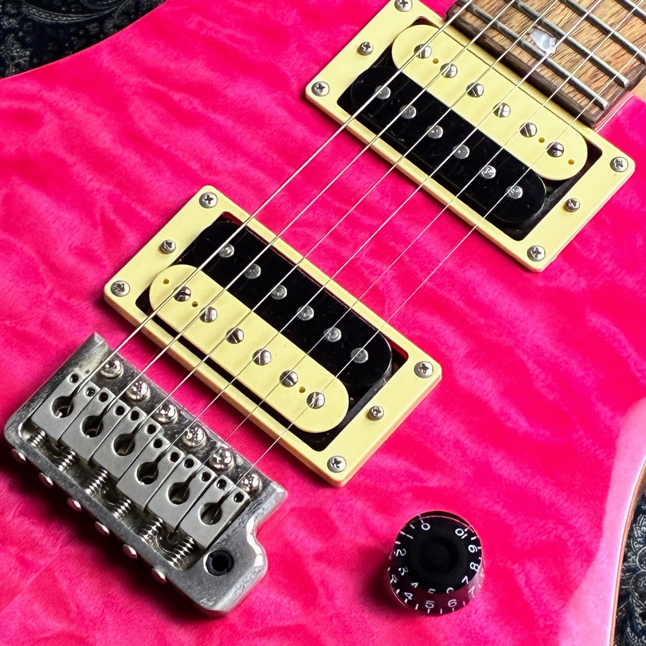 Paul Reed Smith(PRS) 【中古】 SE CUSTOM 24 エレキギター ピンク