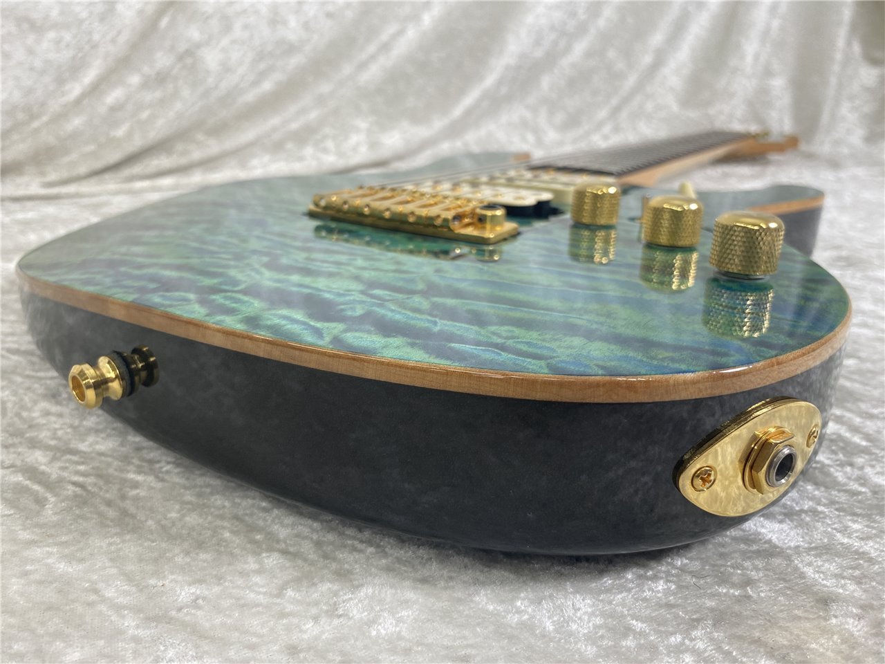 FREEDOM CUSTOM GUITAR RESEARCH Hydra 2Point 24F Premium Grade