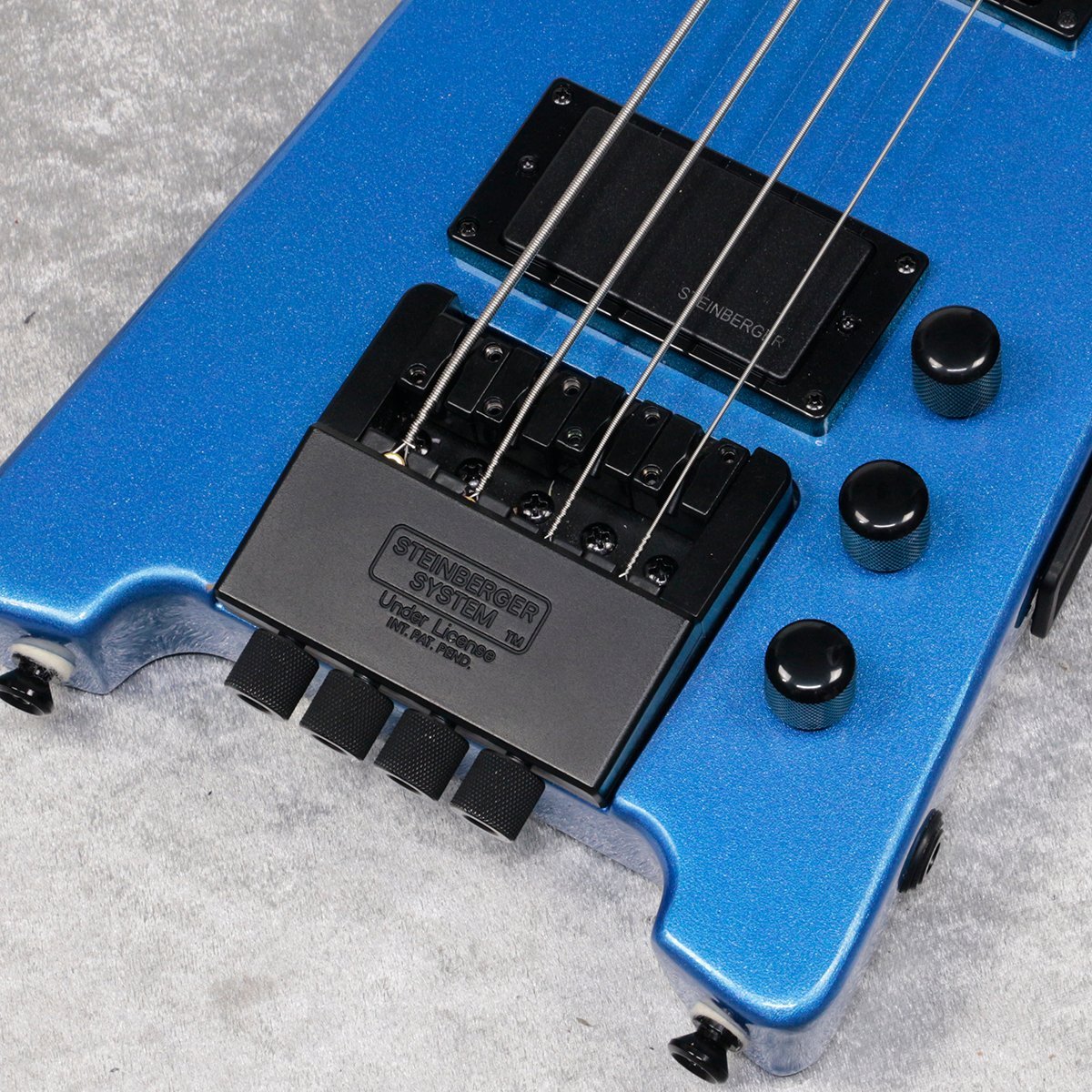 Steinberger XT-2 Standard Outfit Frost Blue ヘッドレス