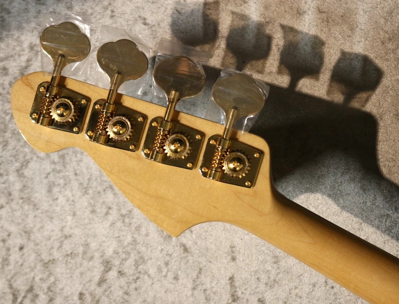TOKAI楽器、1970年代、浜松工場製、ピックアップ、アジャストサドル稼働品 TOKAI楽器、1970年代、浜松工場製、ピックアップ、アジャスト
