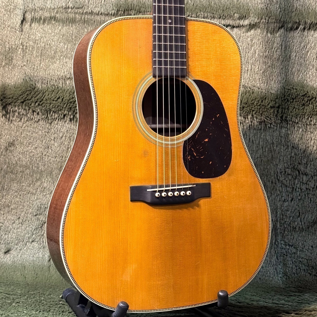 Martin 【実機動画あり】D-28 Authentic 1937 Guatemalan Aged