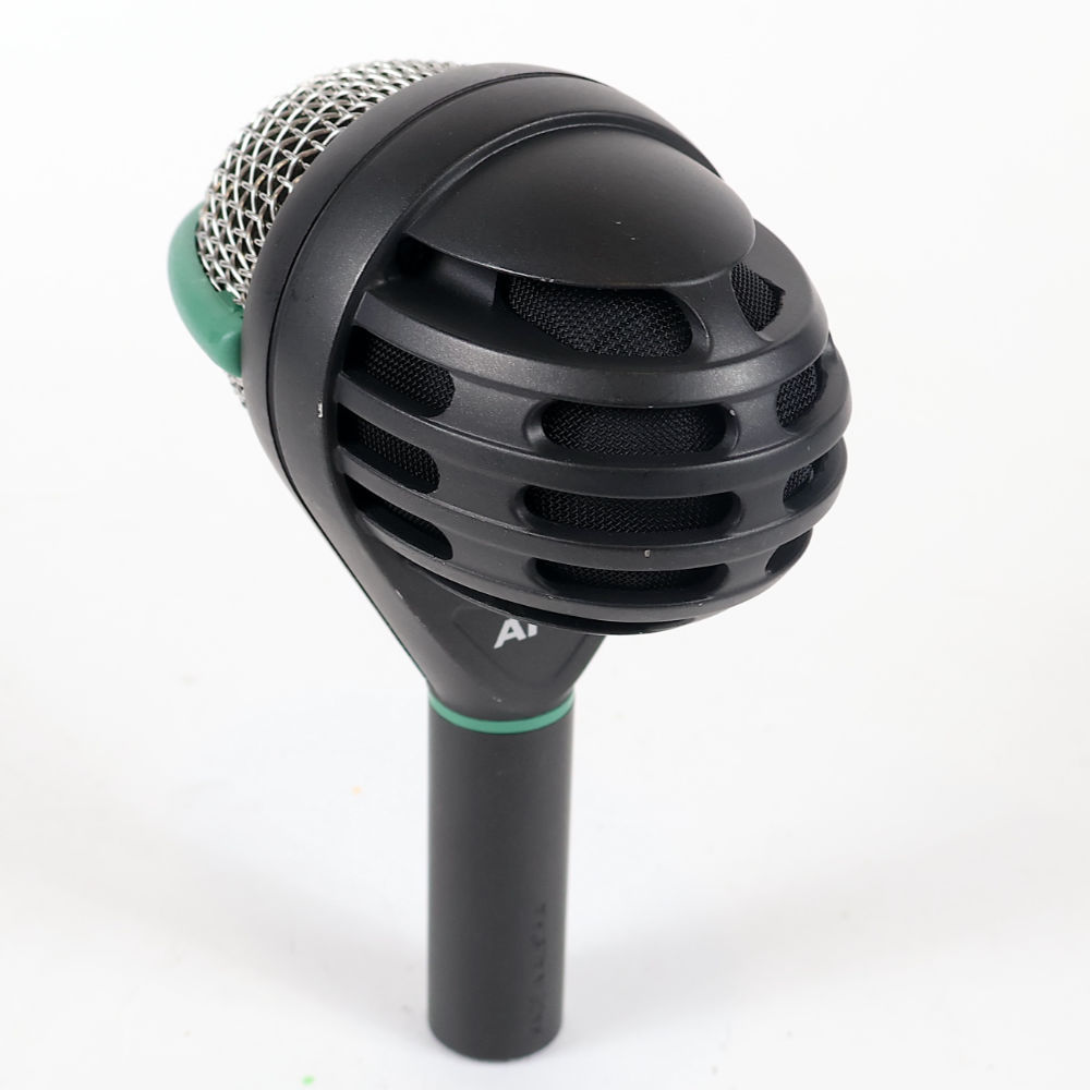 【美品】AkG D112 ダイナミックマイク Amazon.com: AKG D112 MkII Professional Bass Drum Microphone