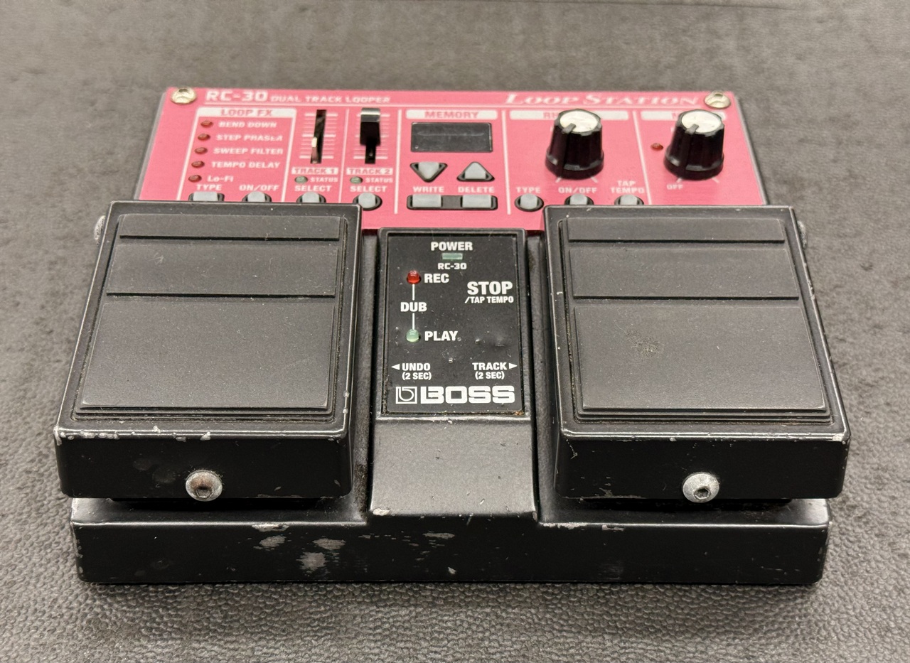 完動品！BOSS RC-30 デュアルトラックルーパー Amazon.com: Boss RC-30 Loop Station Guitar Effects Pedal