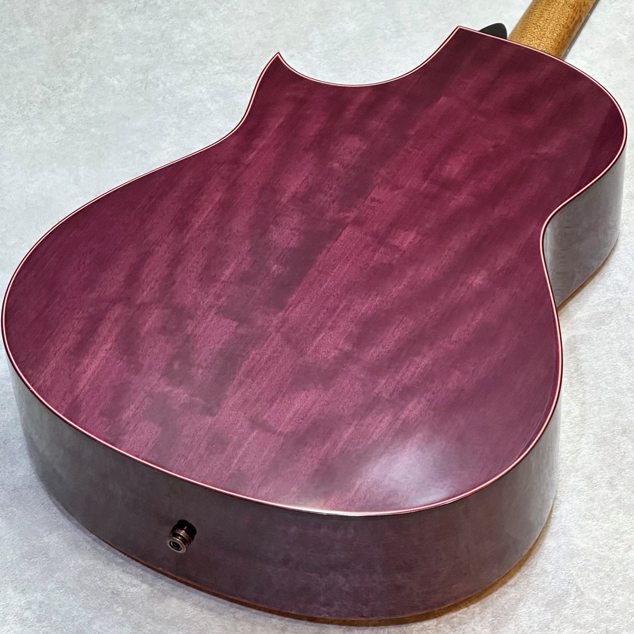 Morris S-104 РН モーリスパープルハート　アコースティックギター mqdefault.jpg