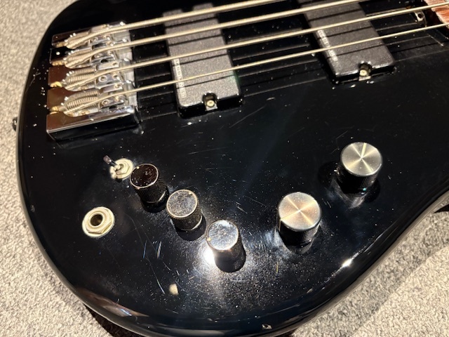 ESP ボトムライン STD 定価25万 ESP エレキベースBottom Line STD中古()売却済みです