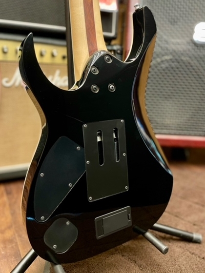 Ibanez RGIR27E -BK (Black)- 2014年製【EMG】【7弦】（中古）【楽器