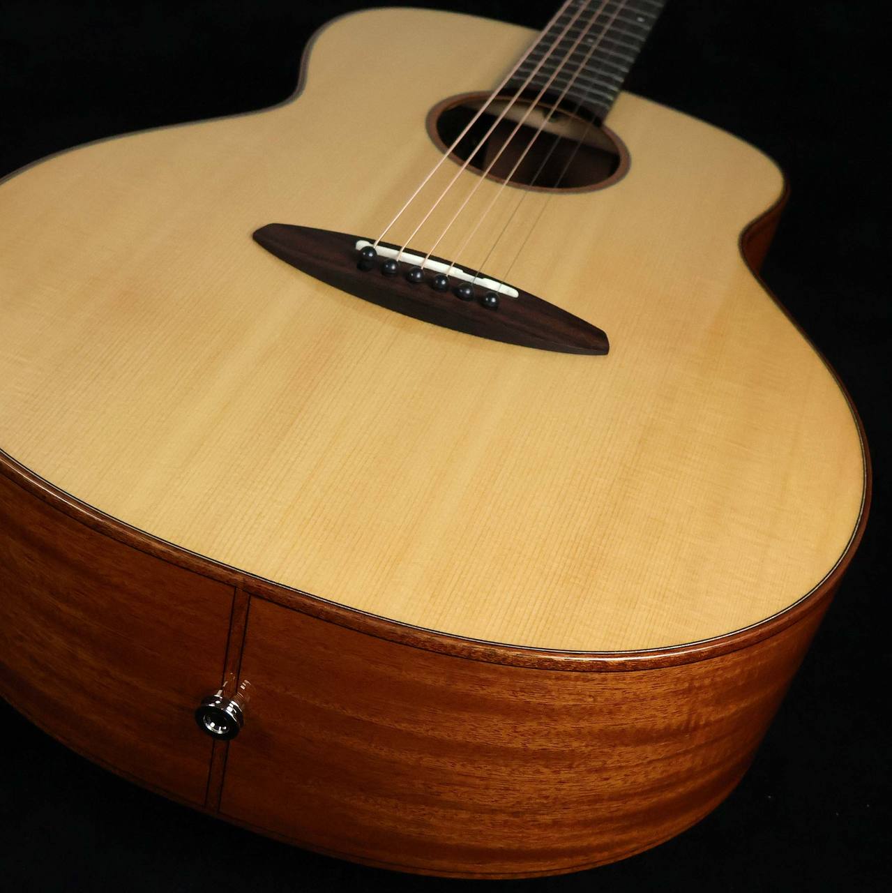 aNueNue aNN-LF23E S/N：AN04121 【エレアコ】 【未展示品】（新品