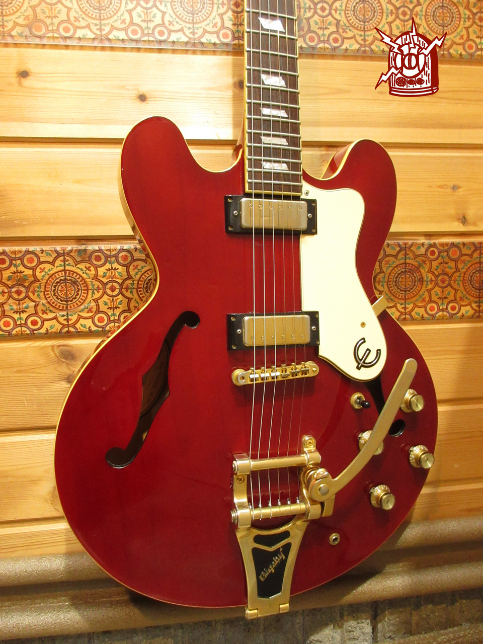 Epiphone Riviera Bigsby 【2006年製】（中古）【楽器検索デジマート】