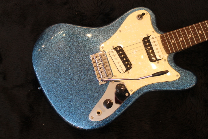 Squier by Fender Super-Sonic（中古）【楽器検索デジマート】