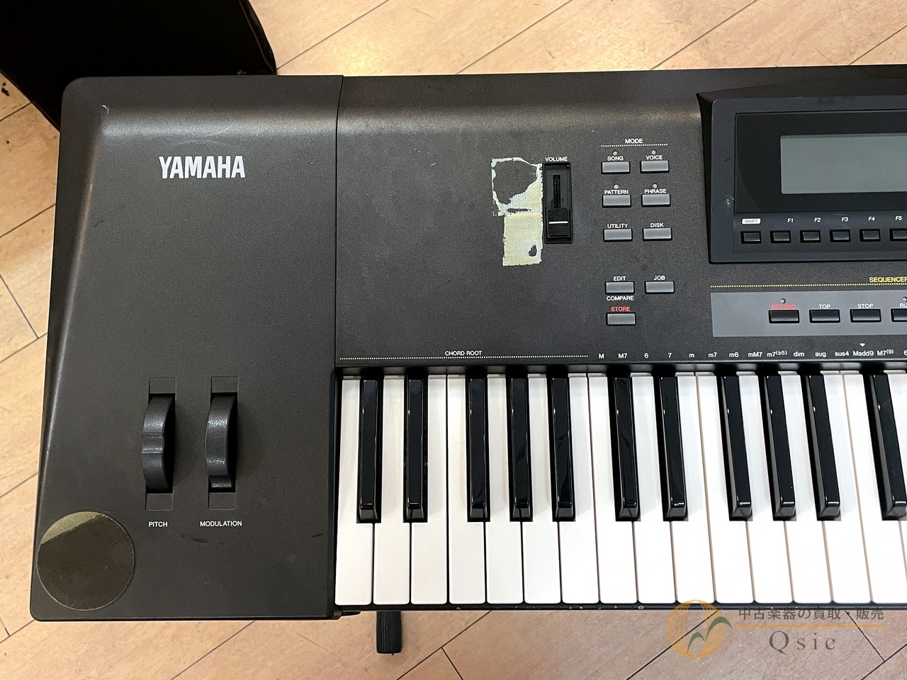 YAMAHA QS300 [TMR57]【箕面店在庫】（中古）【楽器検索デジマート】