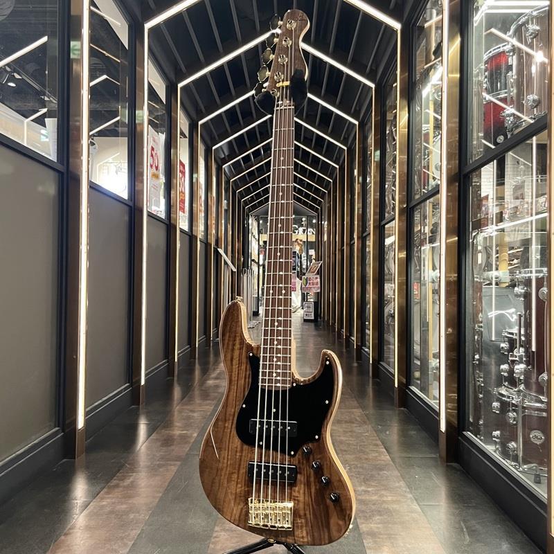 Black Smoker Urbanite Series Beta J5 XL SV BS (Flame Walnut Top