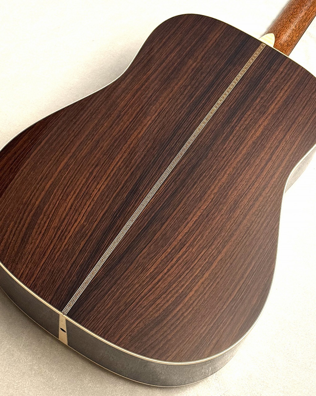 Martin 【表現力の高いD-28の上位モデル】 D-28 Modern Deluxe