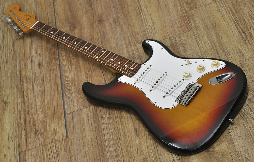 Fender Japan ST62-US（中古）【楽器検索デジマート】