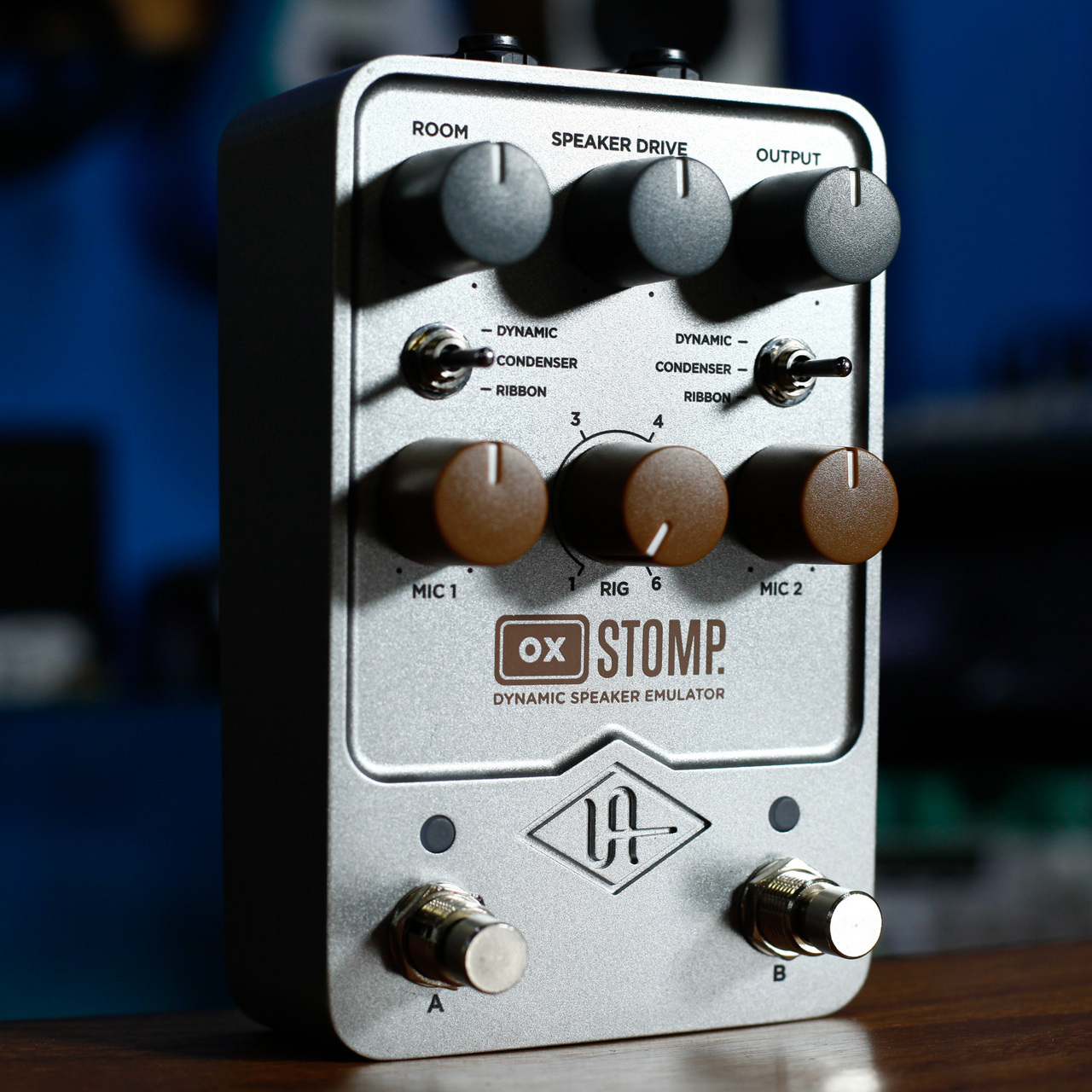 Universal Audio UAFX OX Stomp Dynamic Speaker Emulator【動画あり ...