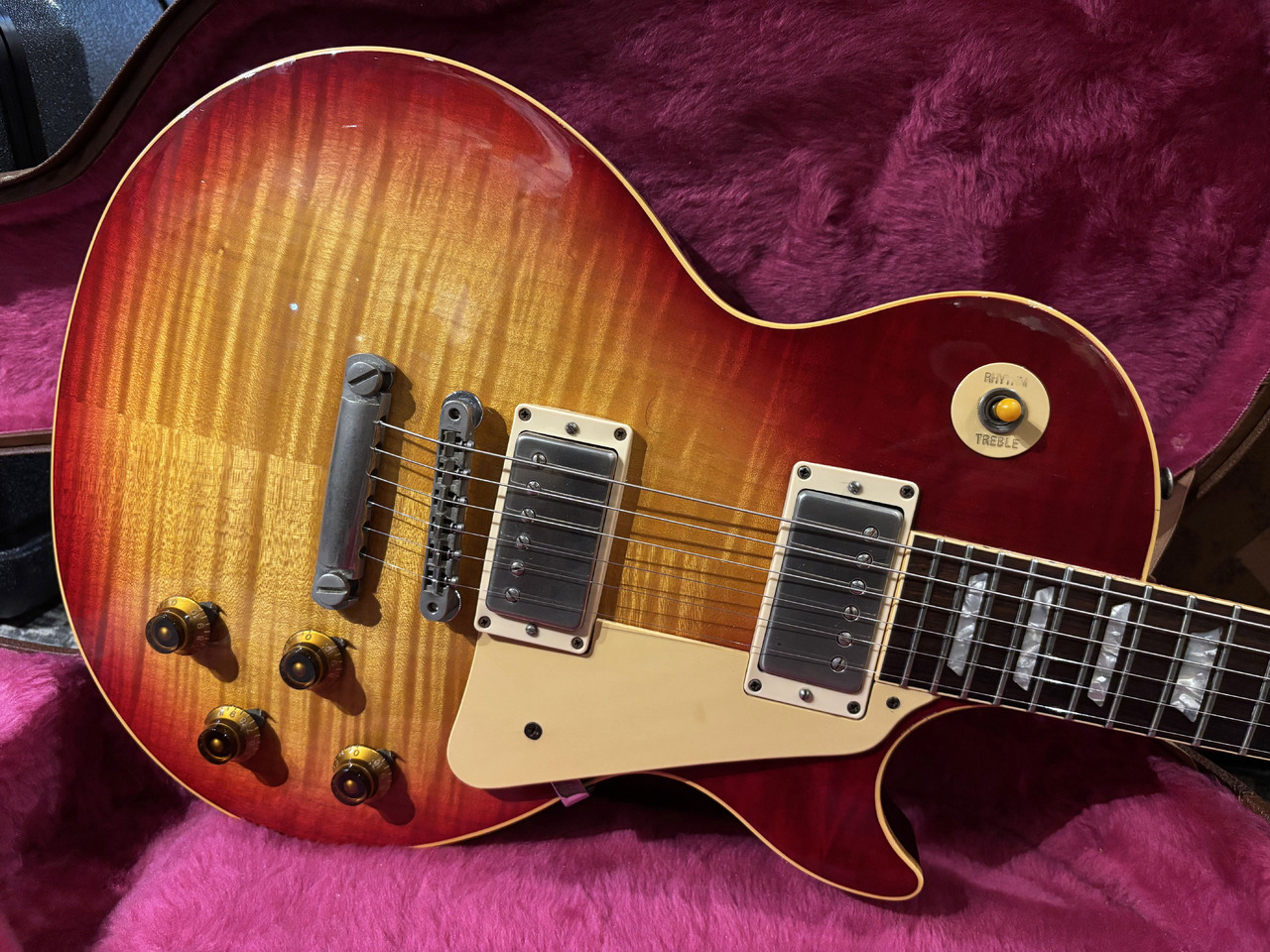 Gibson Les Paul Standard Reissue Flame Top / Heritage Cherry