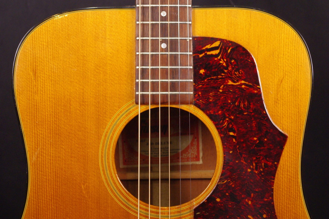 Gibson J-50 DELUXE（ビンテージ）【楽器検索デジマート】