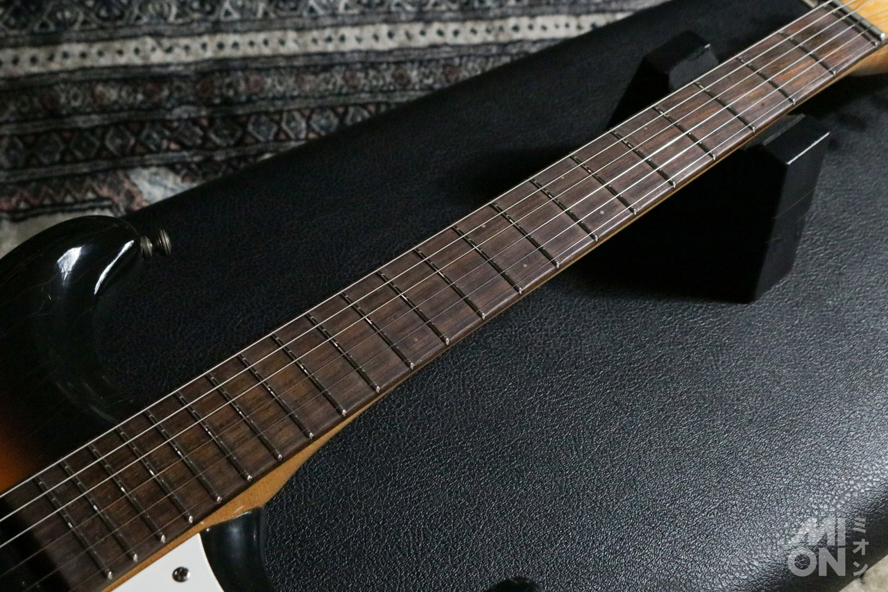 Mosrite Mark V 1966 Sunburst #5064（ビンテージ）【楽器検索デジマート】