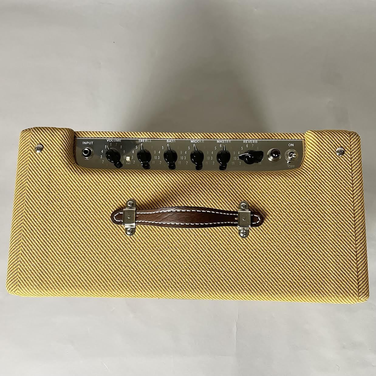 Fender Blues Junior Lacquered Tweed 100V JPN ギターアンプ（新品/送料無料）【楽器検索デジマート】