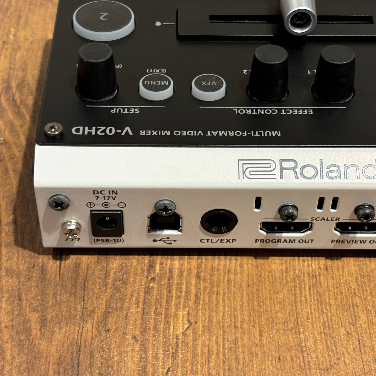 Roland 【特別価格】V-02HD ビデオミキサー ビデオスイッチャーV02HD