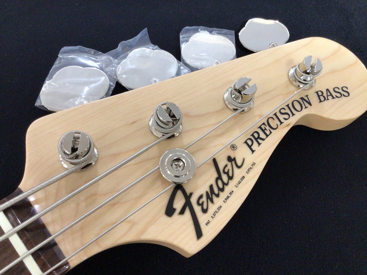 Fender Made in Japan Traditional 70s Precision Bass