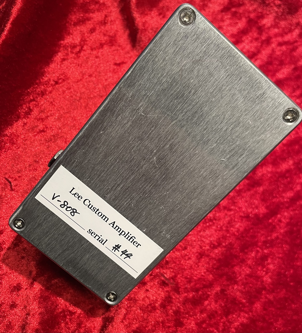 Lee Custom Amplifier V-808【12AX7真空管搭載オーバードライブ