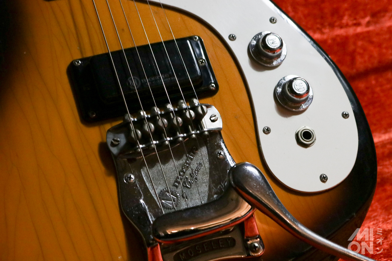 Mosrite Mark V 1966 Sunburst #5064（ビンテージ）【楽器検索デジマート】