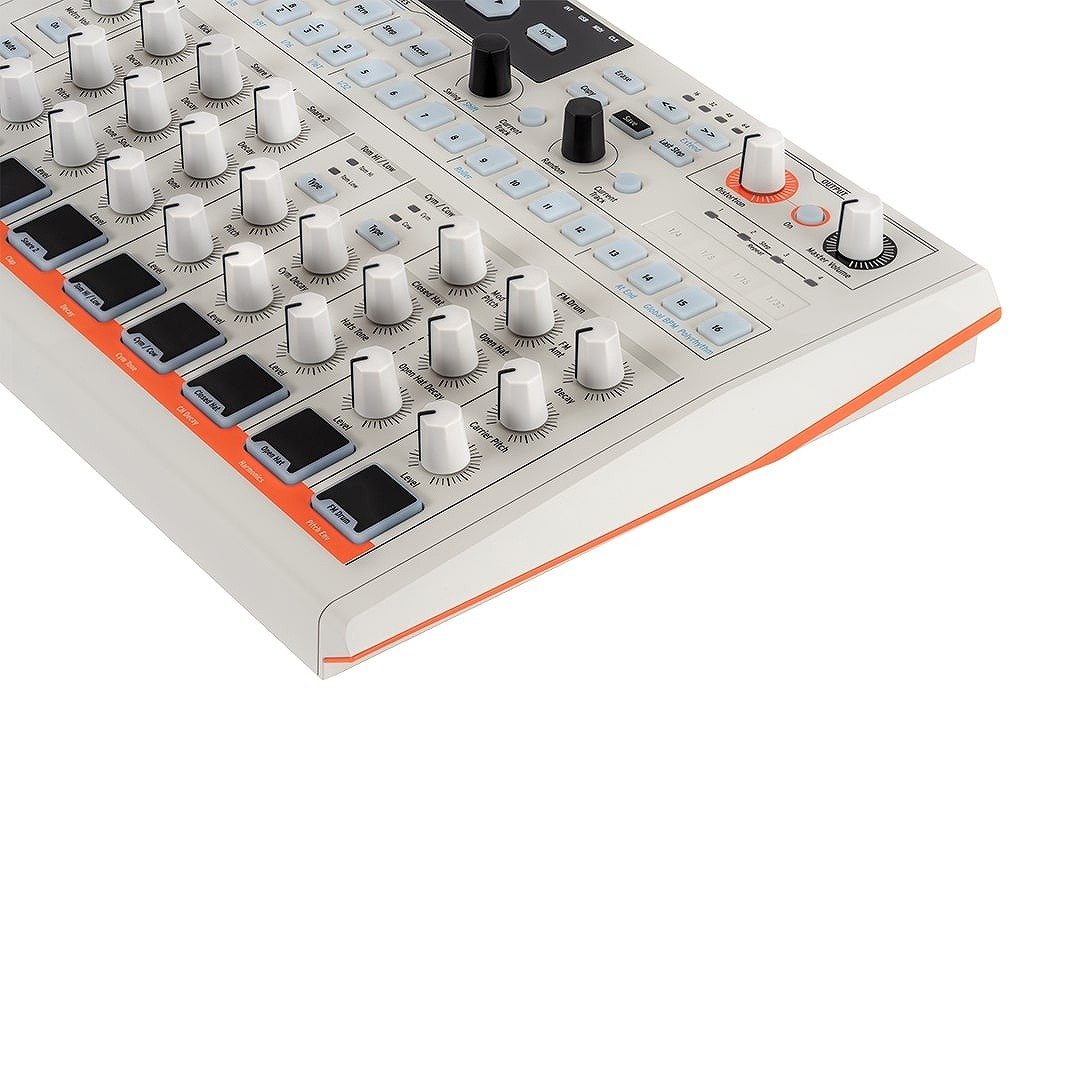 Drumbrute Impact 1984 アナログドラムマシン Amazon.co.jp: ARTURIA アナログ・ドラムマシン DrumBrute