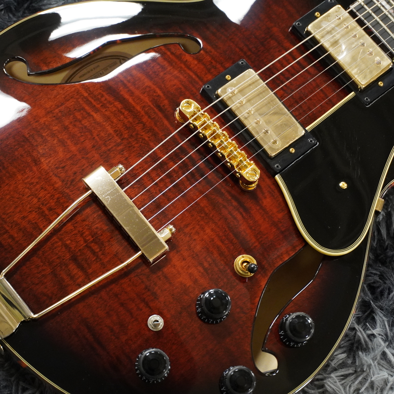 Ibanez AMH100FM-DVS (Dark Violin Sunburst) -AM Artcore
