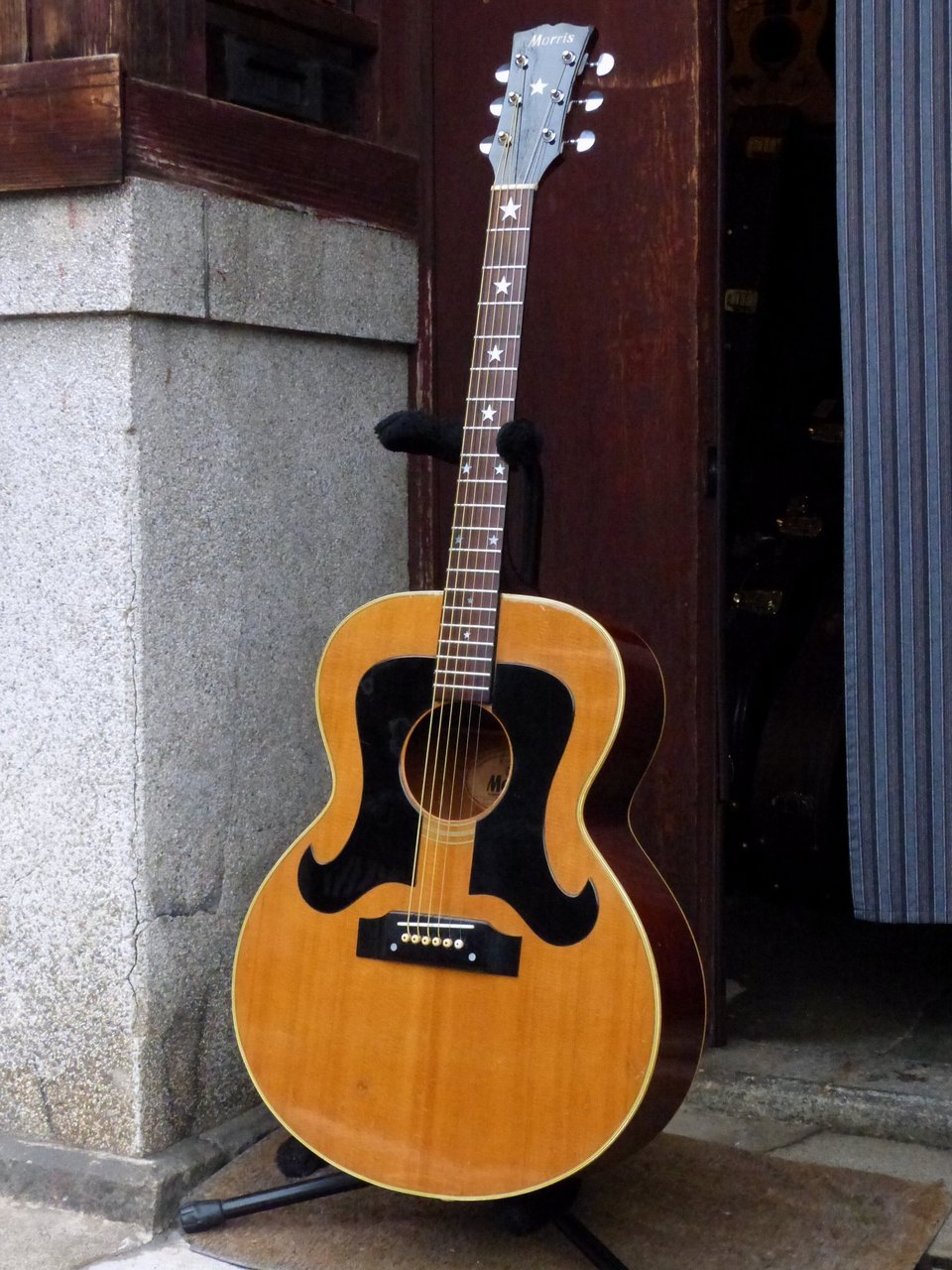 MORRIS　F-25　70’s ジャパンヴィンテージ　アコースティックギター Morris '70s WJ-25（ビンテージ）【楽器検索デジマート】
