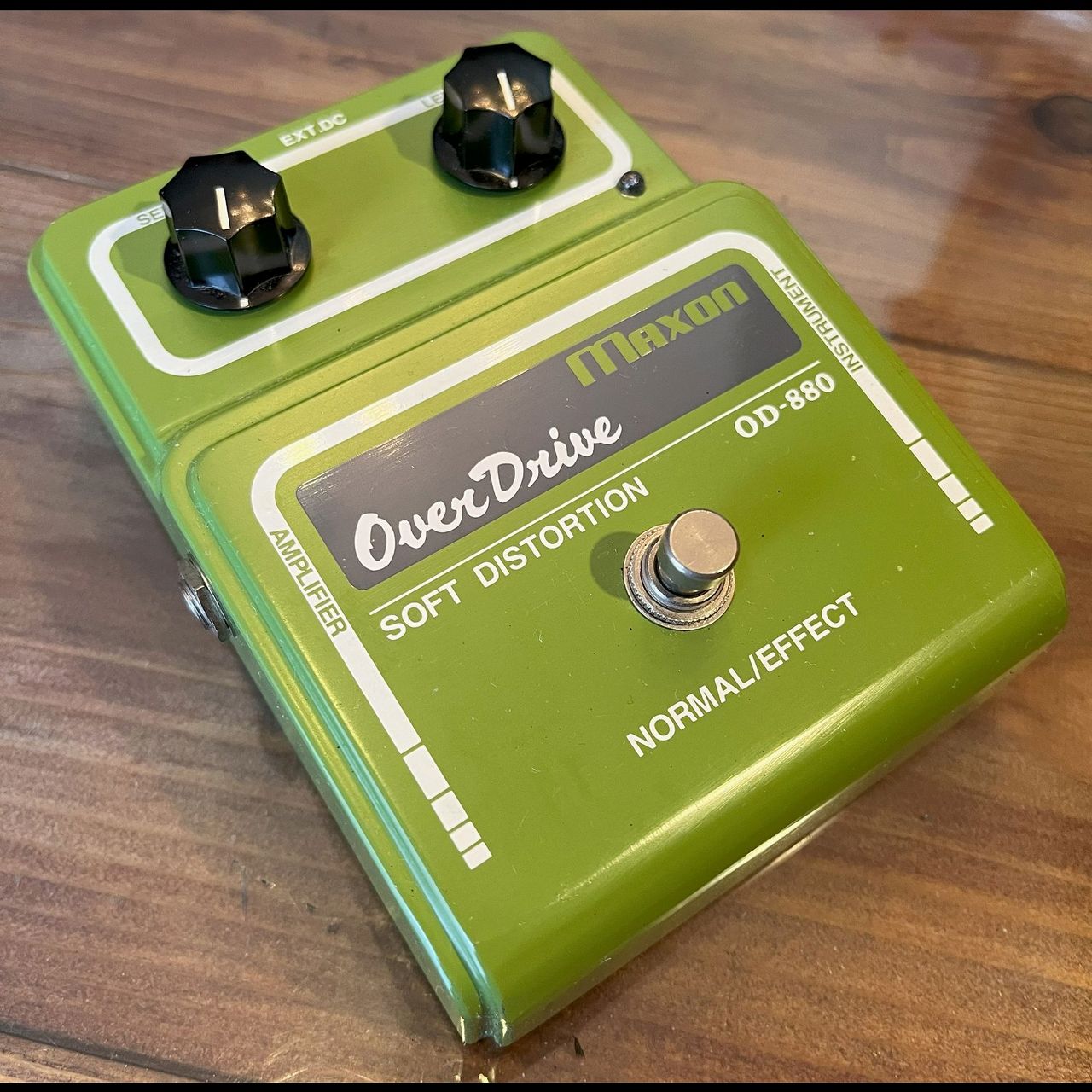 Maxon OD 880 Soft Distortion Overdrive - YouTube