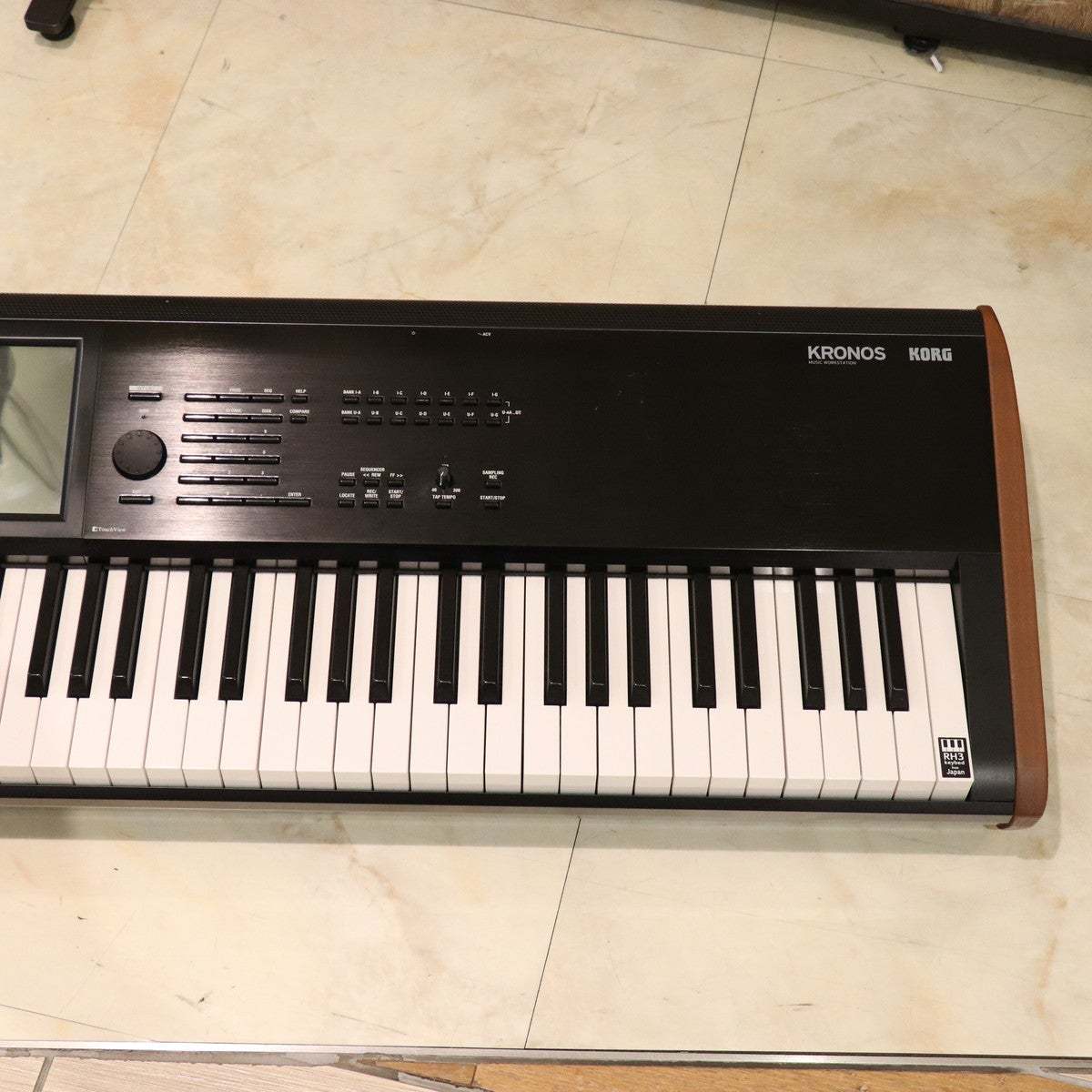 KORG KRONOS2 88 【梅田店】（中古/送料無料）【楽器検索デジマート】