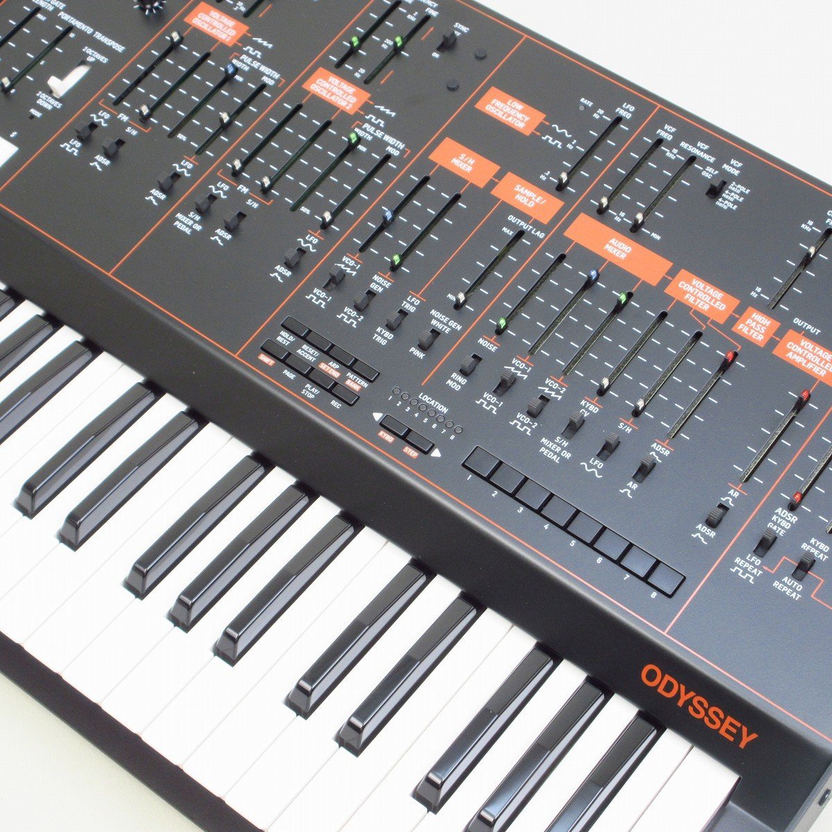 BEHRINGER ODYSSEY 