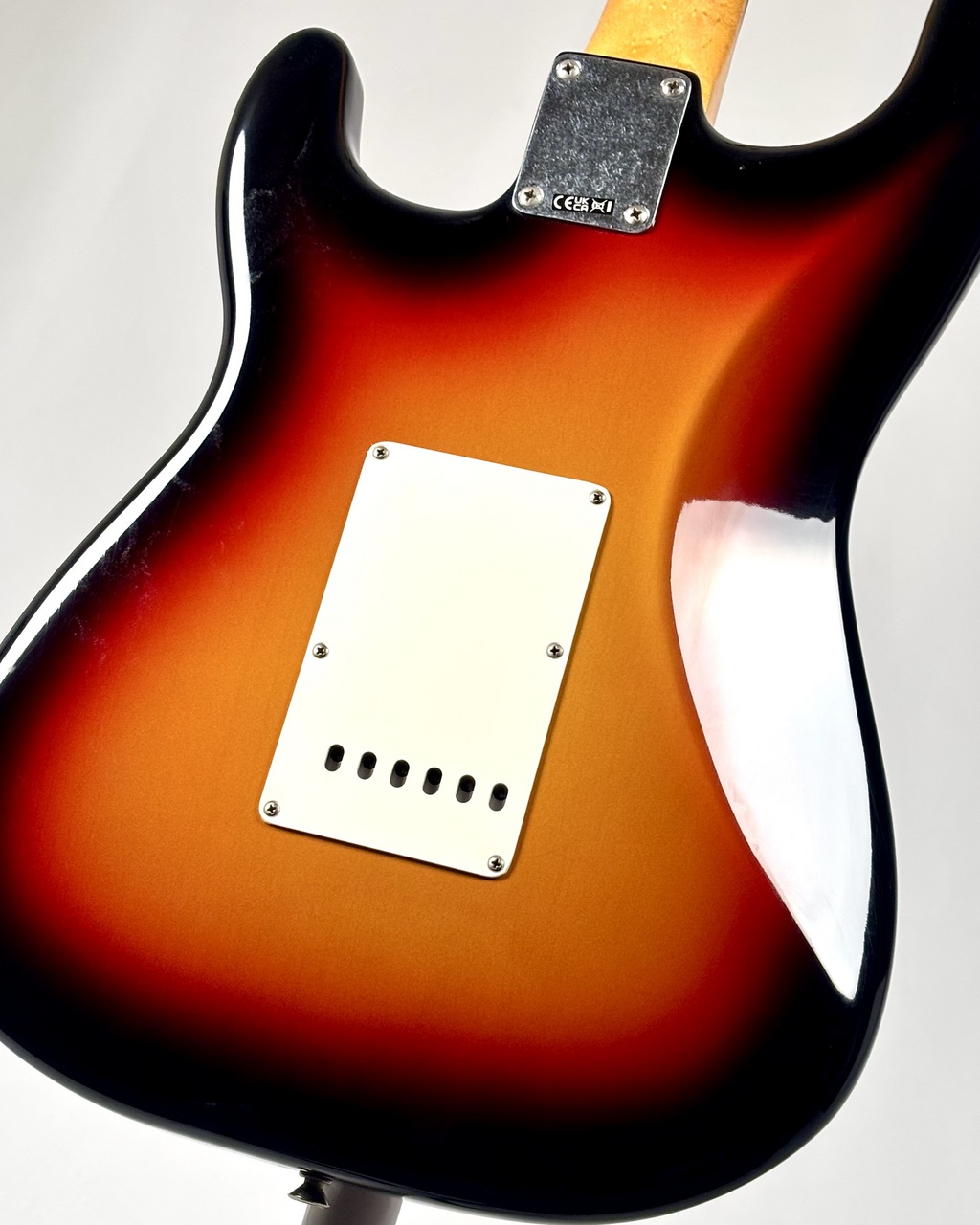 Fender Limited Edition Vintera II Road Worn 60s Stratocaster -3