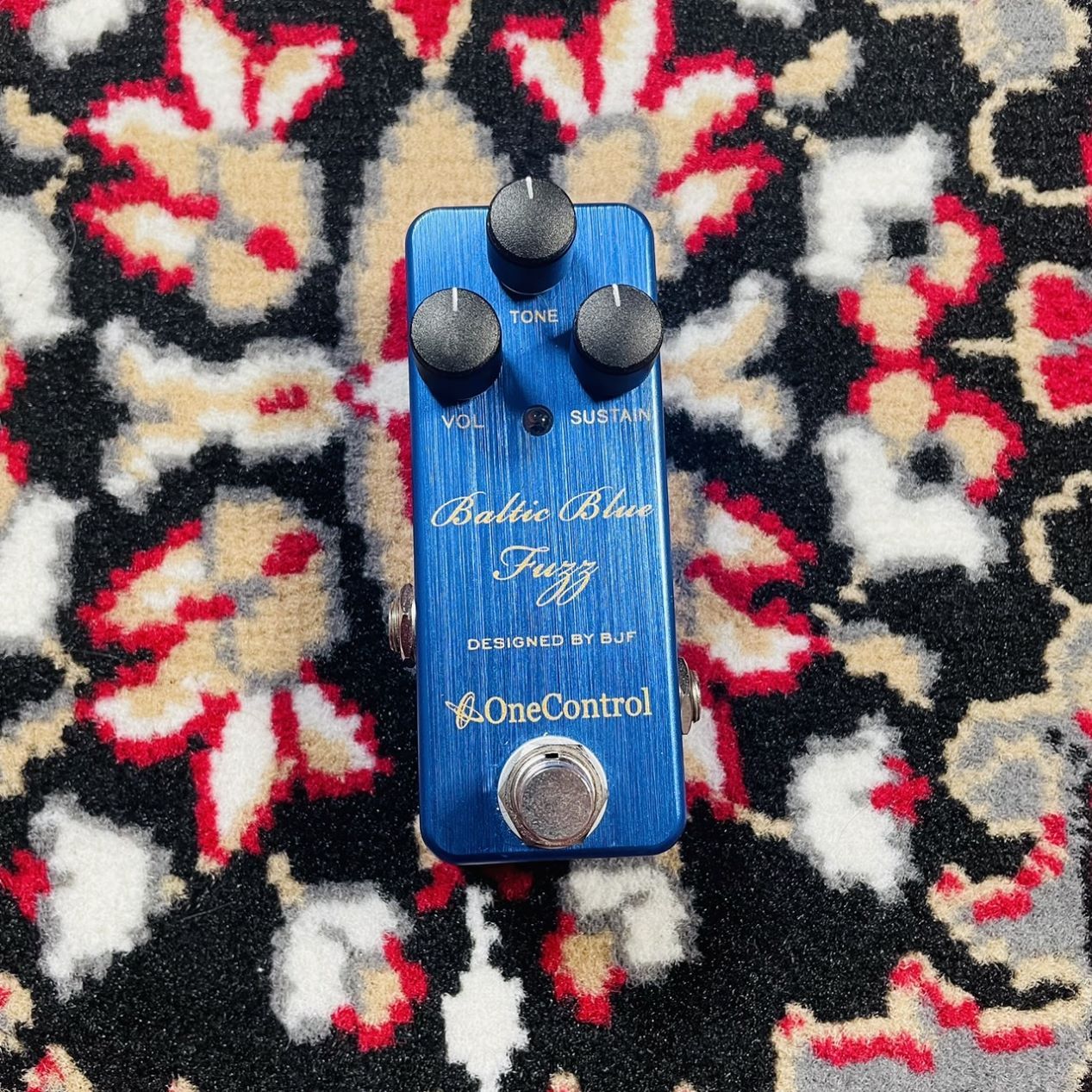 【中古】One Control Baltic Blue Fuzz 楽天市場】【中古】One Control ワンコントロール エフェクター