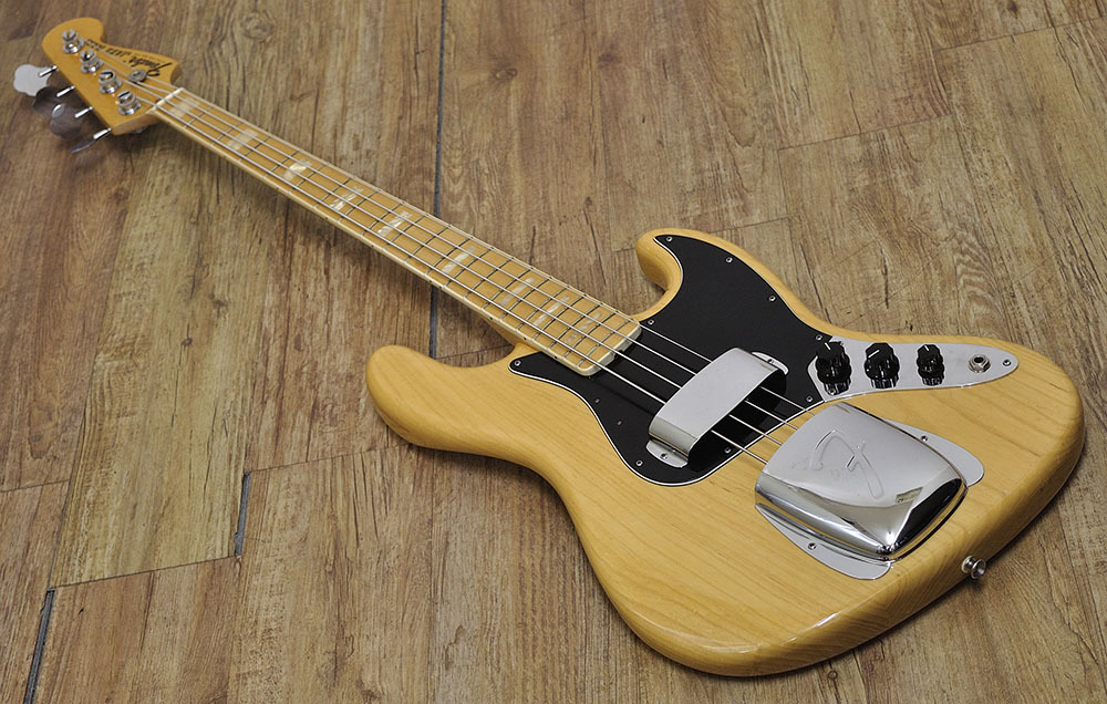 Fender American Vintage 74 Jazz bass（中古）【楽器検索デジマート】