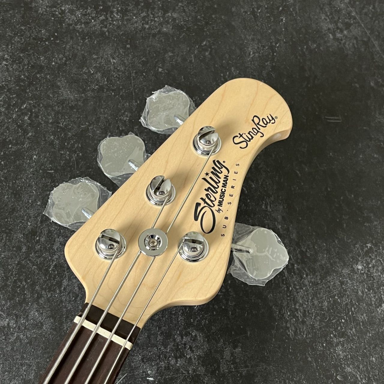 日曜限界値下げ　ほぼ未使用　Sterling StingRay エレキベース 楽天市場】Sterling By Musicman SUB STINGRAY RAY4 Left Handed