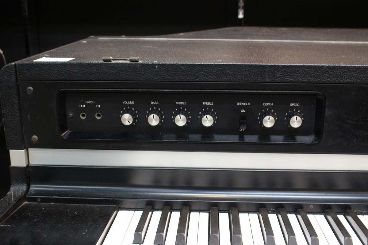 鍵盤楽器 YAMAHA CP 70B YAMAHA CP-70［東京近郊限定販売 代金引換不可］【VINTAGE