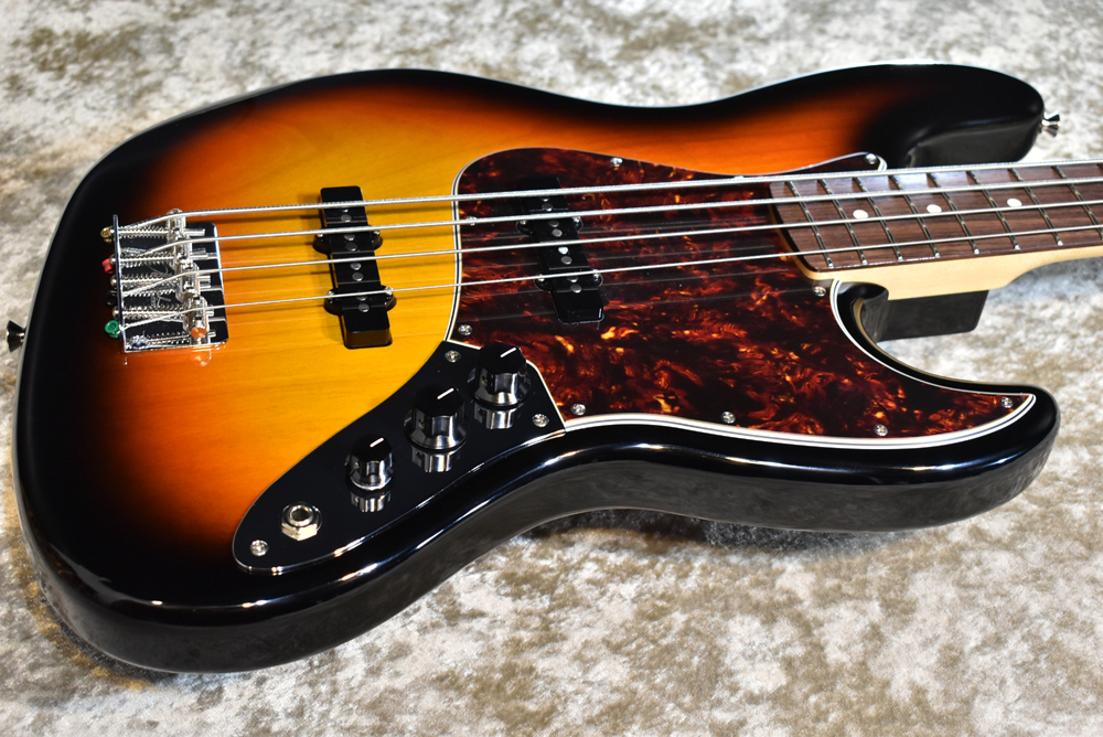 J.W.Black Guitars JWB-JP-JB VR - 3-tone Sunburst- #22080 J.W.Black Guitars JWB-JP-JB VR - 3-tone Sunburst- #22080