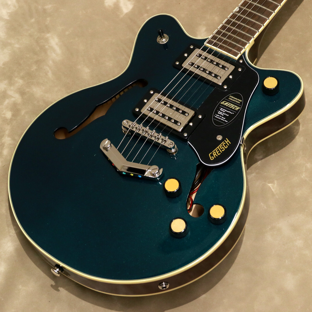 Gretsch G2655 Streamliner Center Block Jr. Double-Cut with V