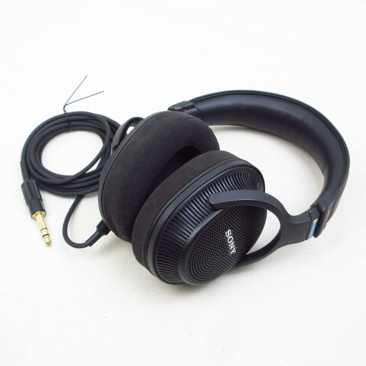 SONY MDR-MV1 