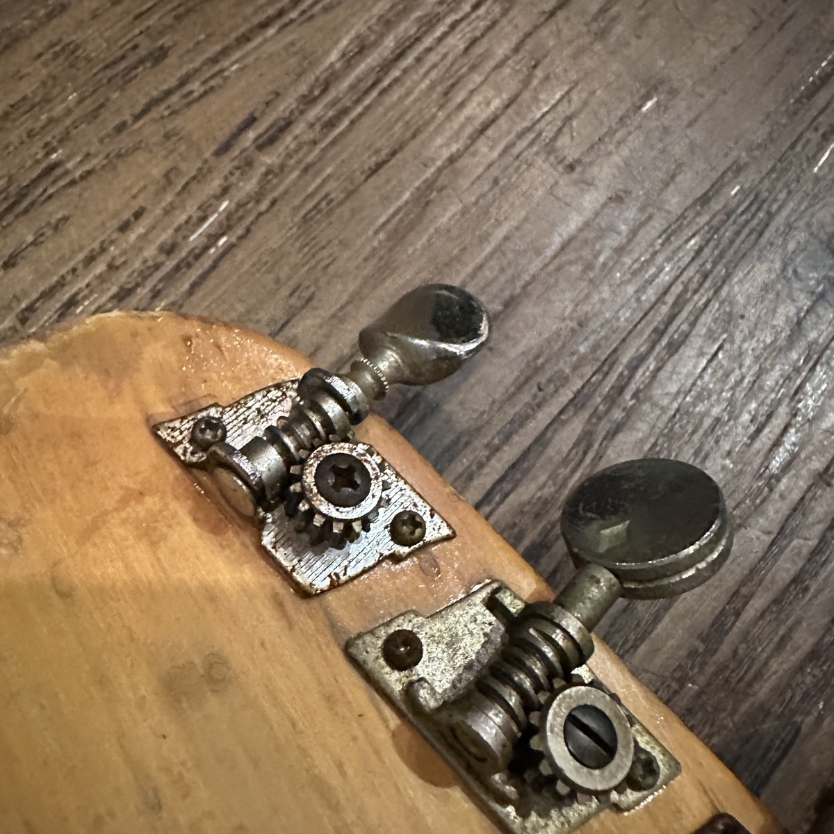 Guyatone LG-130T ビザールギター Electric Guitar（中古/送料無料